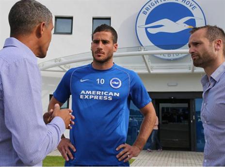 חמד עם המדים החדשים (האתר הרשמי של ברייטון)