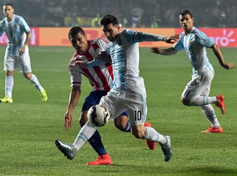 מסי נלחם (AFP)