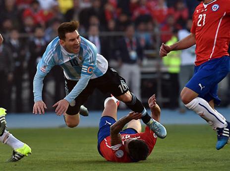 עוד נפילה (AFP)