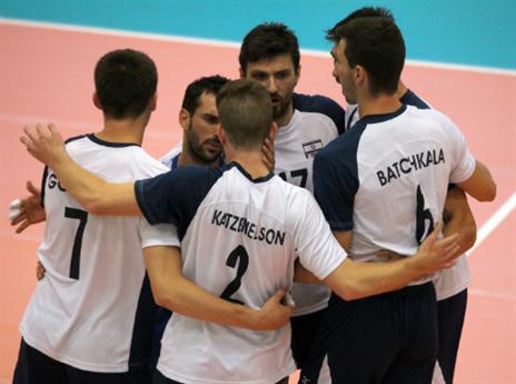 שפרנוביץ' בנבחרת. שדרוג גדול בקריירה (צילום: איגוד הכדורעף)