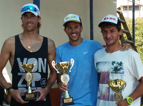 מימין: יואב עומר, שחר צוברי ונמרוד משיח