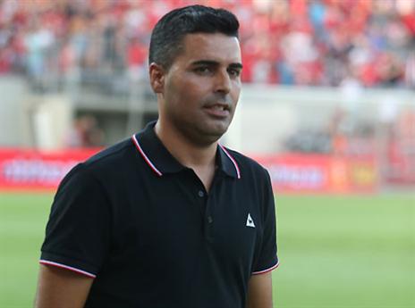 למד להכיר את אשר אלון