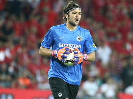 סטויקוביץ'. בסרביה מתעקשים שיעזוב (יוסי שקל)