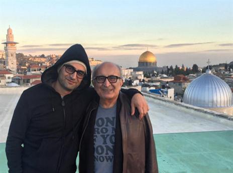אספנדיארי עם אביו בירושלים (מתוך חשבון האינסטגרם שלו)