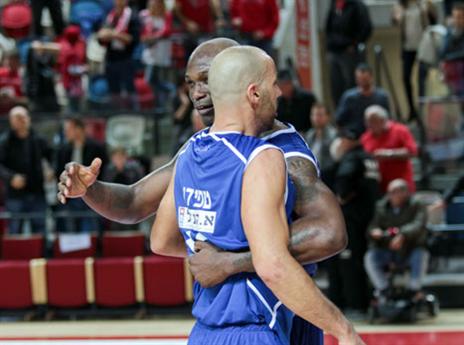 הגדול מכולם. טפירו חוגג