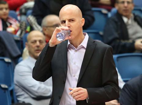 לא רוצה להקלע למשבר. פרנקו