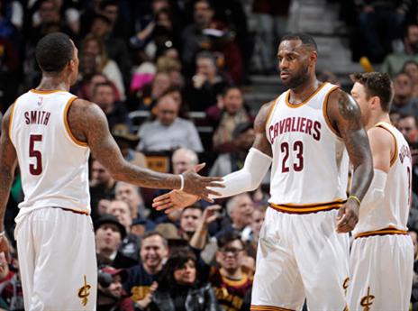 היה יכול לנוח ברבע האחרון. לברון (gettyimages)