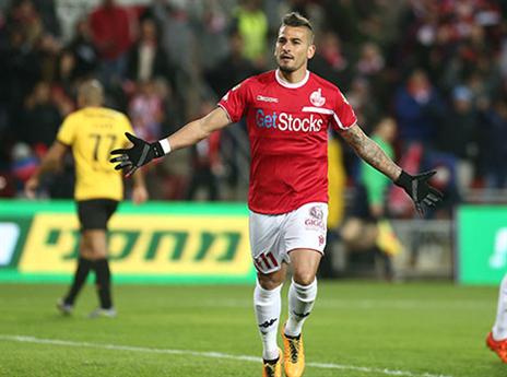 בוזגלו בכושר מצוין (אלן שיבר)