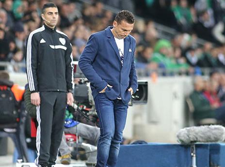 לא מזלזל. בכר (אלן שיבר)