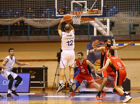 שוב ניצח את הפועל. טפירו (מנהלת הליגה)