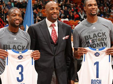 ווייד ובוש קיבלו ממורנינג את מדי האולסטאר (GETTYIMAGES)