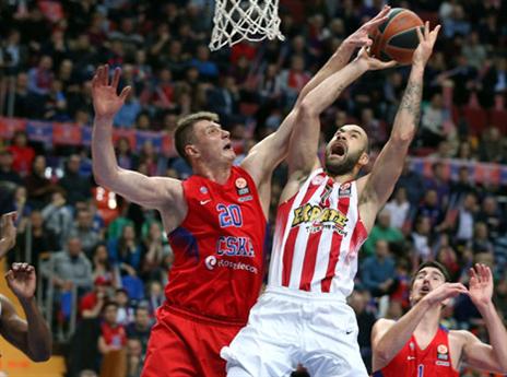 ספאנוליס קיבל טיפול (GETTY)