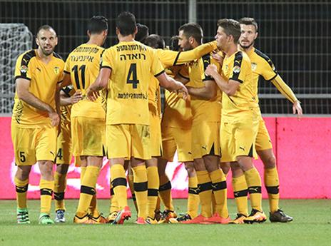 בעונה הבאה זה ייגמר בתואר? (סוכנות ג'יני)