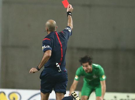 ליאני שולף אדום לואליינטה. מהעונה הבאה החוק ישונה (אלן שיבר)