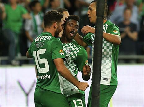 טוואטחה. הרשים את המנהל המקצועי של מוסקרון (אלן שיבר)