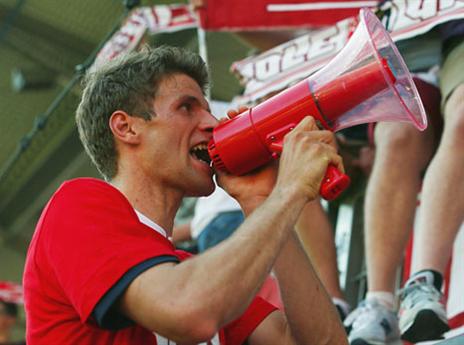 האיש והמגפון. מולר (GETTYIMAGES)