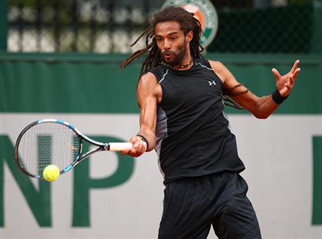 עוד לא עבר את הסיבוב הראשון בצרפת. בראון (Getty)