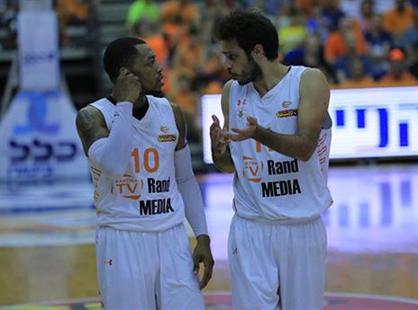 בן שימול וליונס נוגעים בפיינל פור (אודליה מטרי)