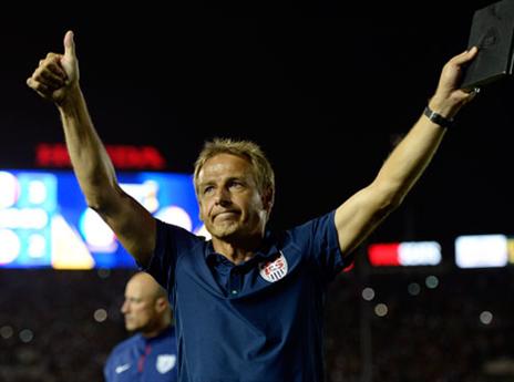 קלינסמן וארה"ב בתפקיד המארחים (GETTYIMAGES)