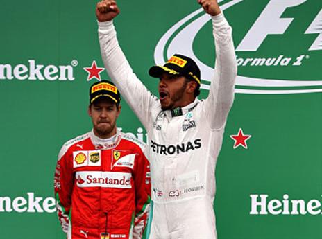 המילטון ניצח את פטל בתום קרב צמוד (gettyimages)