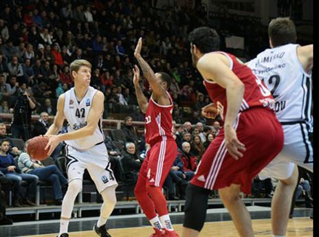 בעונה שעברה מול ירושלים במדי סראטוב (האתר הרשמי של סראטוב)