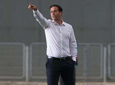 עדין מחפשים לו מחליף. לוי (עודד קרני)