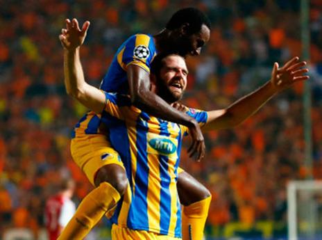 חגיגות באי השכן (getty)