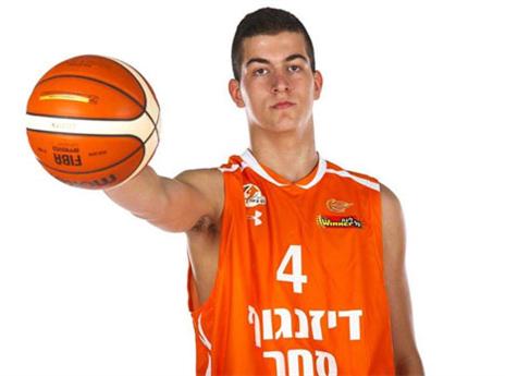 תומר לוינסון. הבטחה גדולה