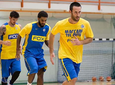 יבזורי מתחמם (עודד קרני)