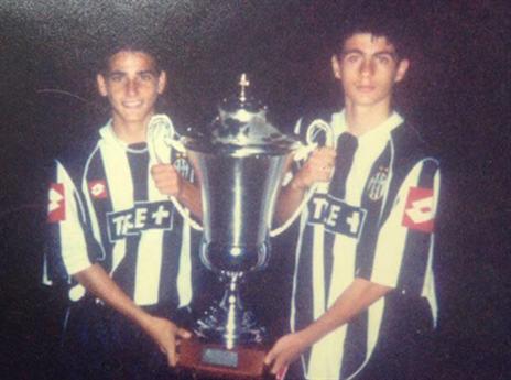 הביא גביע ביובנטוס. בוזגלו