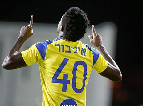 פתח את החגיגה, איגיבור (אלן שיבר)