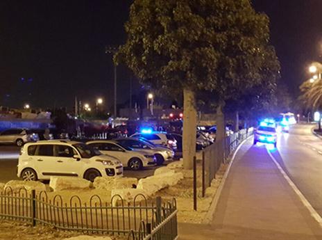 כוחות משטרה גדולים הגיעו למקום