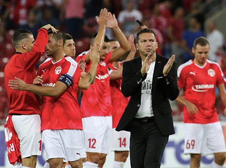 בכר. מרוצה מהתוצאה (צילום: אלן שיבר)