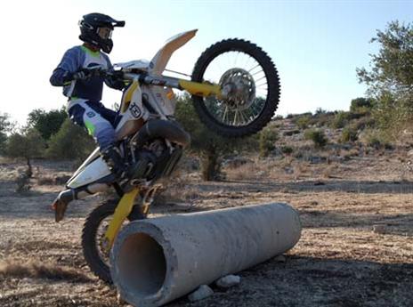 לראשונה רוכב ישראלי יקח חלק. שמש