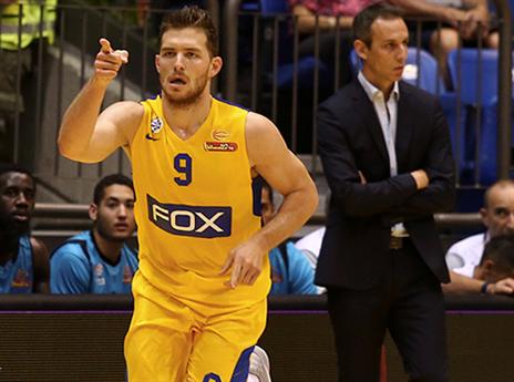 מקל חגג בסיום (אלן שיבר)