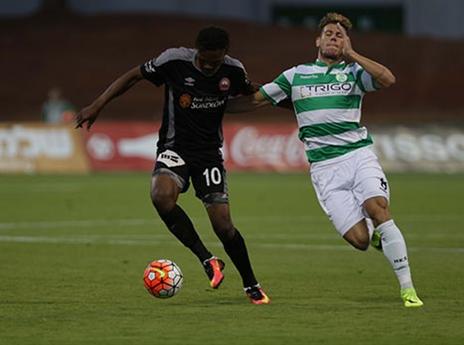 קאצו'בה בעקבות קולה