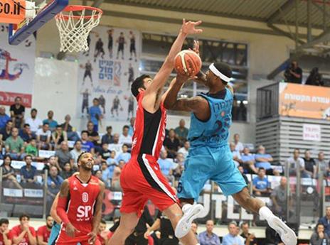 מילבורן מרחף. הבולט ביותר אצל אילת (מנהלת הליגה)