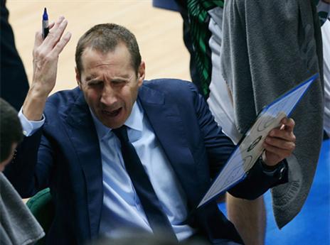 היה נסער במהלך המשחק, בלאט (getty)