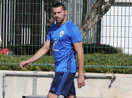 רביעיית ההגנה כנראה סגורה, צדק (אלן שיבר)