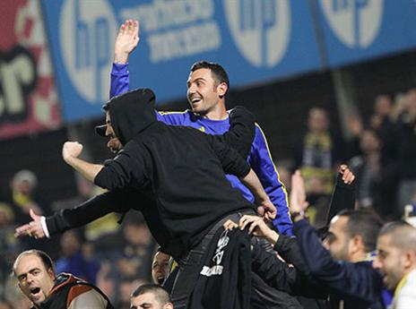 אהוב הקהל הצהוב. מיטרוביץ' (אלן שיבר)