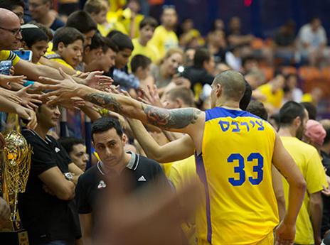 "המשחק מול באמברג לא שונה עבורי". צירבס (צילום: עודד קרני)