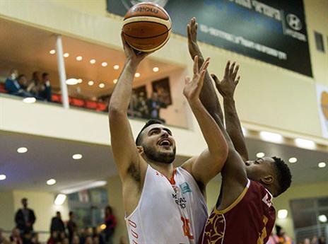 זלמנסון. תרם 11 נקודות חשובות (עודד קרני)