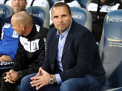 מעוניין בגבאי, אך טביב מטיל וטו. בן שמעון (דני מרון)