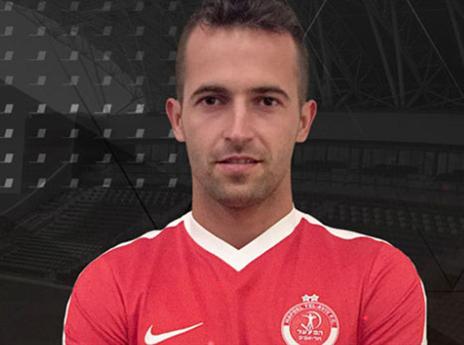 דאמיר שובשיץ', ערך בכורה בדרבי (האתר הרשמי של הפועל ת"א)