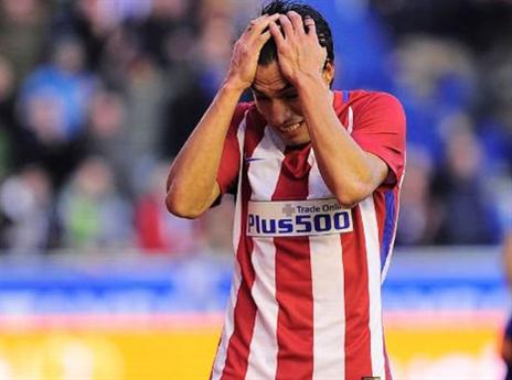 סימאונה שבוי לשיטה, גאייטן נותר בחוץ (getty)