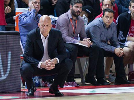 מה קורה לאדומים בקלאץ'?