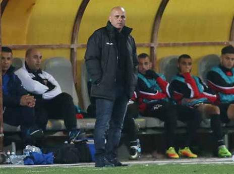 לא מוכן להתעסק בעתידו. אבוקסיס (צילום: יוסי שקל)