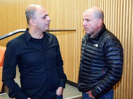 גרינברג עם ניסנוב. "יש חשש מירידה" (צילום: אלן שיבר)