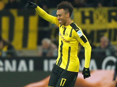 לא מפסיק לכבוש. אאובמיאנג לוהט (getty)