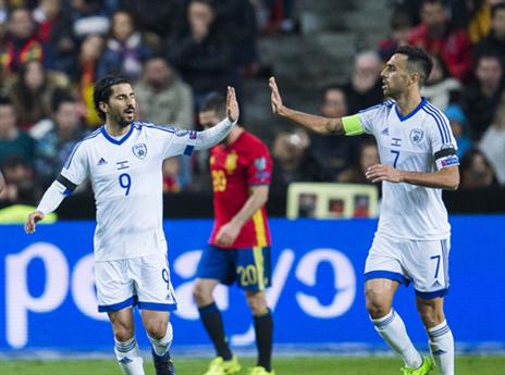 ובכל זאת, צריך להרים את הראש (getty)